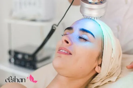 فوتون تراپی یا نور درمانی به چه معنا است